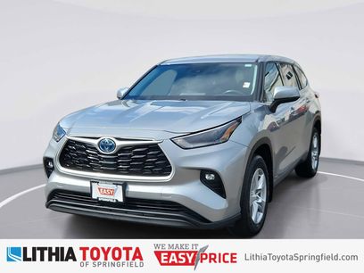 Used 2021 Toyota Highlander LE