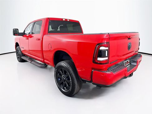 Used 2024 RAM 2500 Big Horn w/ Night Edition image 5