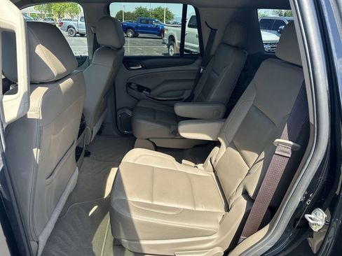 Used 2020 GMC Yukon SLT w/ Premium Edition AWD/4WD image 22
