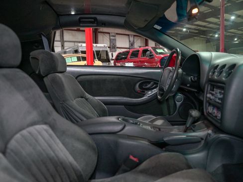 Used 1994 Pontiac Firebird Coupe image 33