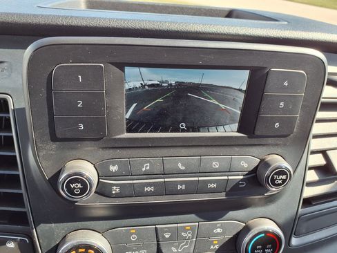 Used 2024 Ford Transit 250 Low Roof AWD w/ Exterior Upgrade Package image 5