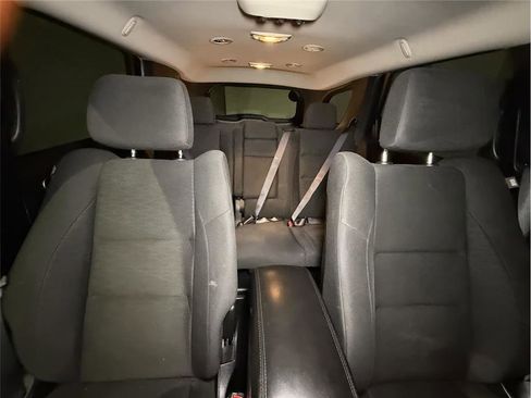Used 2020 Dodge Durango SXT image 29