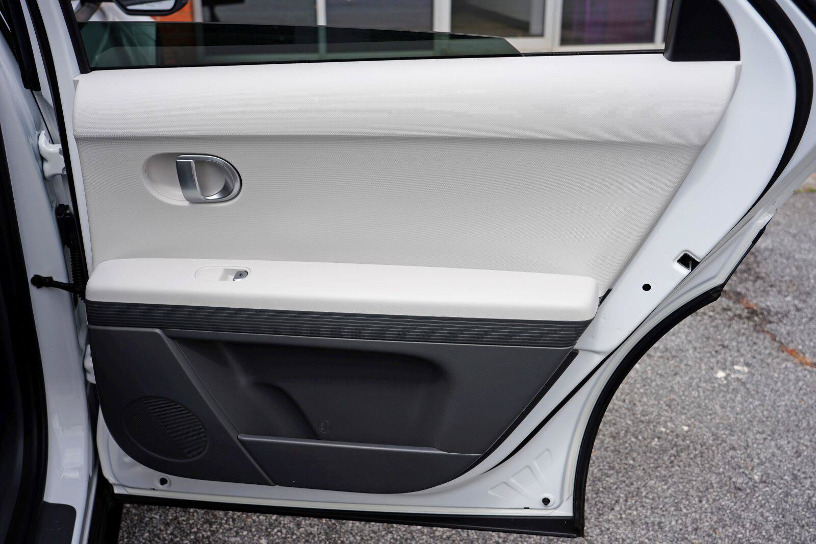 Used 2024 Hyundai Ioniq 5 SEL RWD image 44