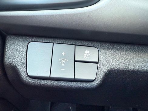 Used 2022 Kia Rio S image 28