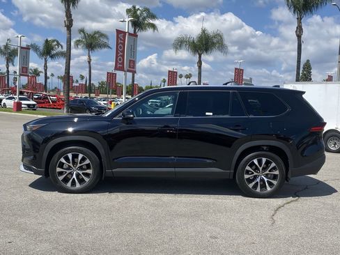 Certified 2026 Toyota Grand Highlander AWD Hybrid image 2