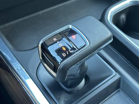 Used 2024 GMC Sierra 1500 Elevation image 33