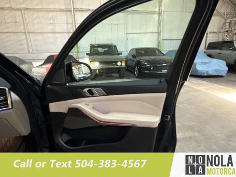 Used 2020 BMW X7 xDrive40i w/ M Sport Package AWD/4WD image 31