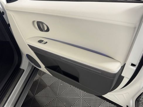 Used 2025 Hyundai Ioniq 5 Limited RWD image 36