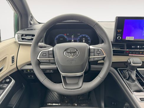 New 2026 Toyota Sienna Limited image 15
