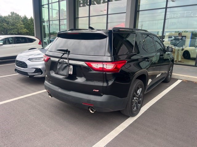 Used 2021 Chevrolet Traverse RS w/ LPO, 'HIT The Road' Package AWD/4WD image 9