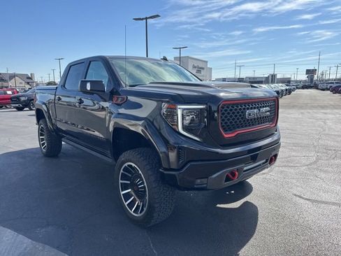 Used 2024 GMC Sierra 1500 AT4 w/ Technology Package image 3