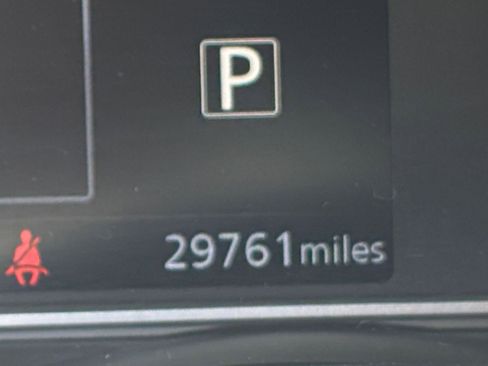 Used 2025 Nissan Versa SV FWD image 39