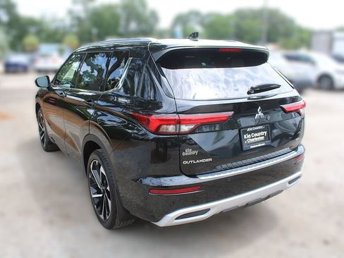 Used 2023 Mitsubishi Outlander SEL AWD/4WD image 12
