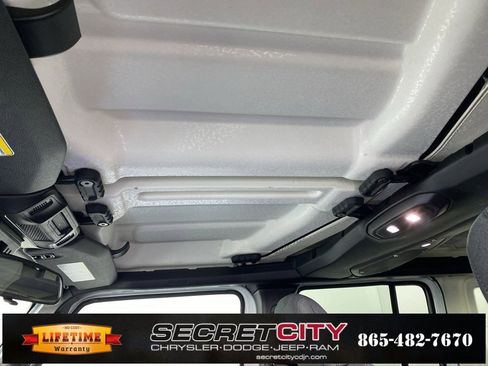 New 2026 Jeep Wrangler Unlimited Rubicon image 27