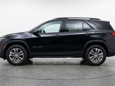 Used 2025 Chevrolet Equinox LT image 5