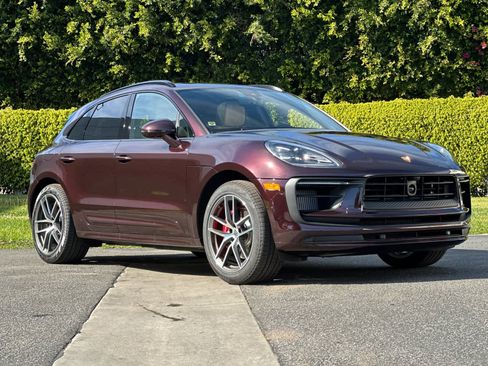 New 2026 Porsche Macan S image 10
