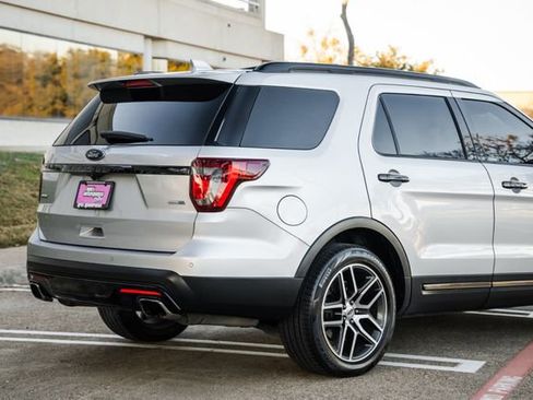 Used 2016 Ford Explorer Sport w/ Equipment Group 401A image 39