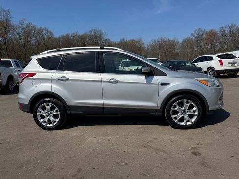 Used 2015 Ford Escape Titanium FWD image 6