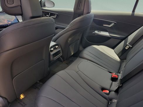 New 2026 Mercedes-Benz E 350 Sedan image 10