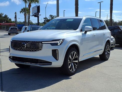 New 2026 Volvo XC90 B5 Core w/ Protection Package Premier image 3