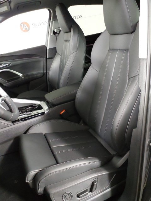 Used 2026 Audi Q5 Premium Plus AWD/4WD image 13