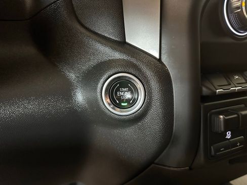 Used 2024 Chevrolet Silverado 1500 Custom Trail Boss image 23