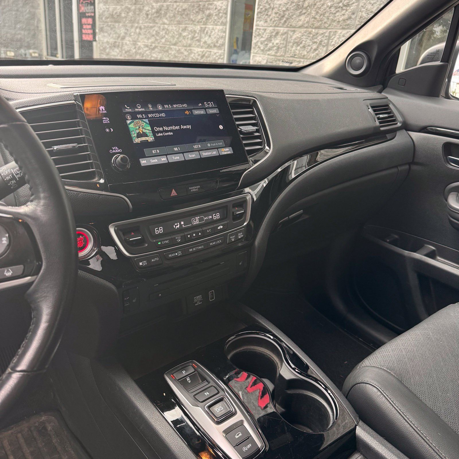 Used 2021 Honda Passport Touring image 10