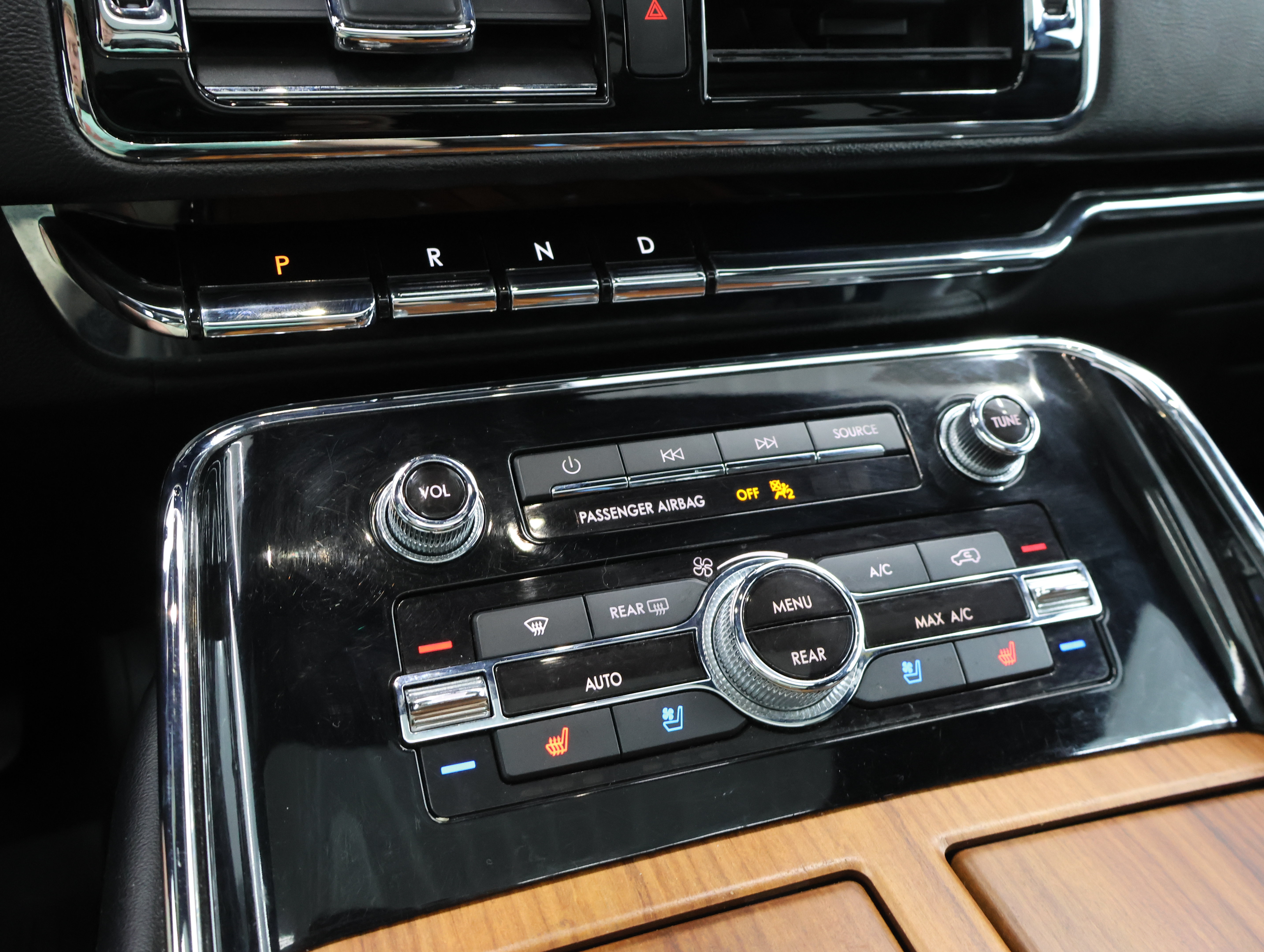 Used 2019 Lincoln Navigator Reserve w/ Cargo Package AWD/4WD image 61