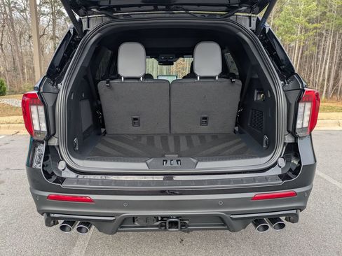 New 2026 Ford Explorer ST w/ Sun And Sound Package image 32