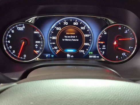 Used 2017 GMC Acadia Denali w/ Technology Package image 12