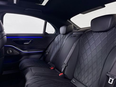 New 2026 Mercedes-Benz S 580 4MATIC Sedan image 7