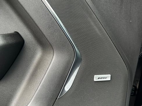 Certified 2025 Chevrolet Suburban Premier image 14