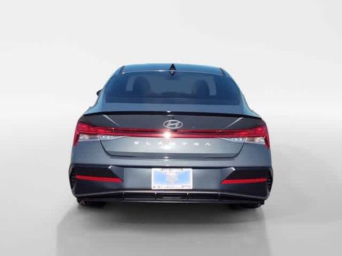 New 2026 Hyundai Elantra SEL Sport Premium image 4