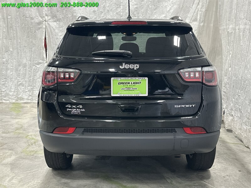 Used 2018 Jeep Compass Sport AWD/4WD image 20