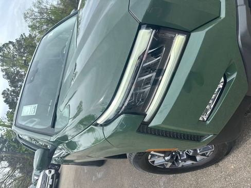 Used 2024 Nissan Frontier SL RWD image 35