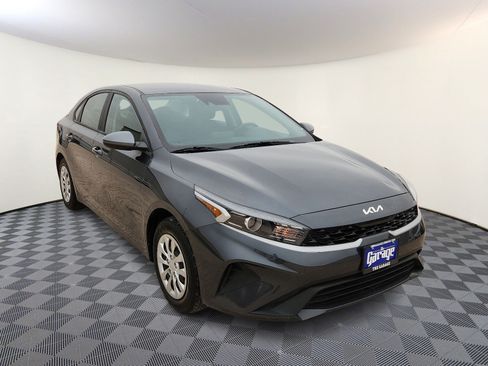 Used 2023 Kia Forte LX FWD image 6