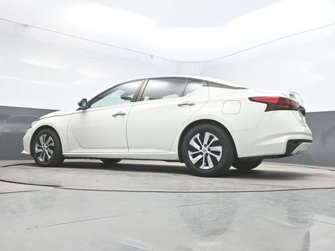 Used 2021 Nissan Altima 2.5 S FWD image 32