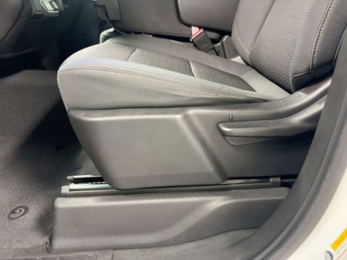 Used 2021 Chevrolet Silverado 1500 Custom image 13