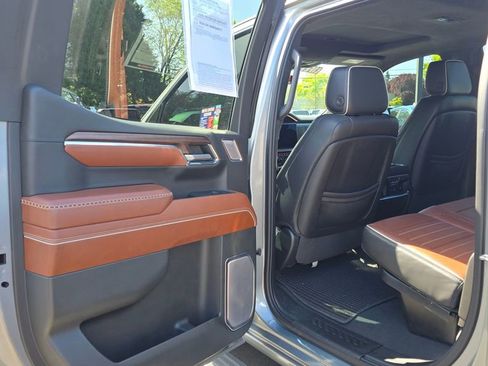 Used 2023 GMC Sierra 1500 Denali Ultimate AWD/4WD image 54