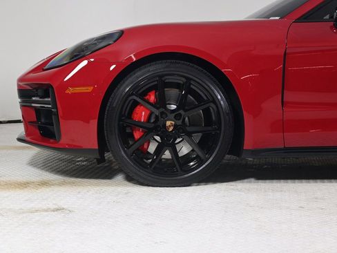Certified 2026 Porsche Panamera GTS image 29