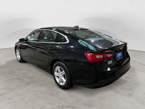 Used 2020 Chevrolet Malibu LS image 3