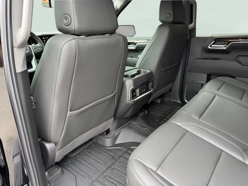 New 2026 GMC Sierra 1500 Elevation w/ Elevation Premium Package AWD/4WD image 13