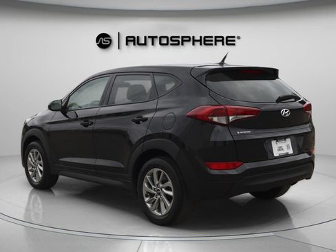 Used 2018 Hyundai Tucson SE image 7