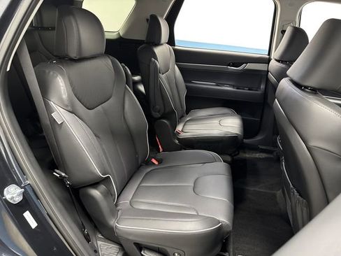 Used 2025 Hyundai Palisade SEL image 32