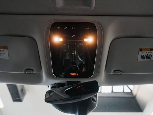 Used 2025 Mercedes-Benz C 300 C 300 image 36