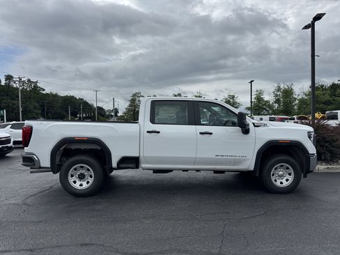 New 2025 GMC Sierra 2500 Pro w/ Snow Plow Prep/Camper Package image 4