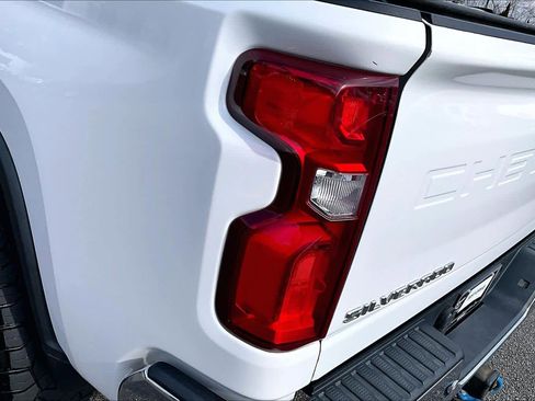 Used 2021 Chevrolet Silverado 2500 LTZ w/ LTZ Plus Package image 26