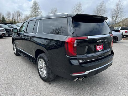 Used 2025 GMC Yukon XL Denali AWD/4WD image 3