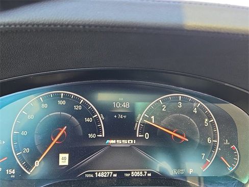 Used 2019 BMW M550i xDrive w/ Dynamic Handling Package image 9