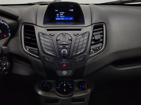 Used 2019 Ford Fiesta SE image 25